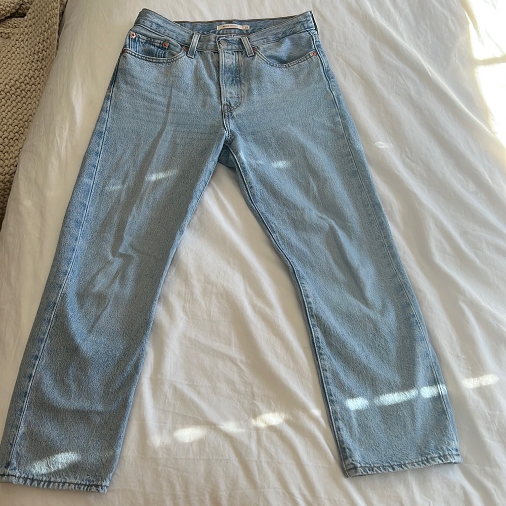 womens levis wedgie straight jeans very light washed